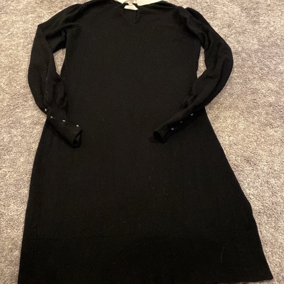 EUC RW&CO sweater dress with button detailed sleeves size xs, see pictures. - Picture 3 of 3